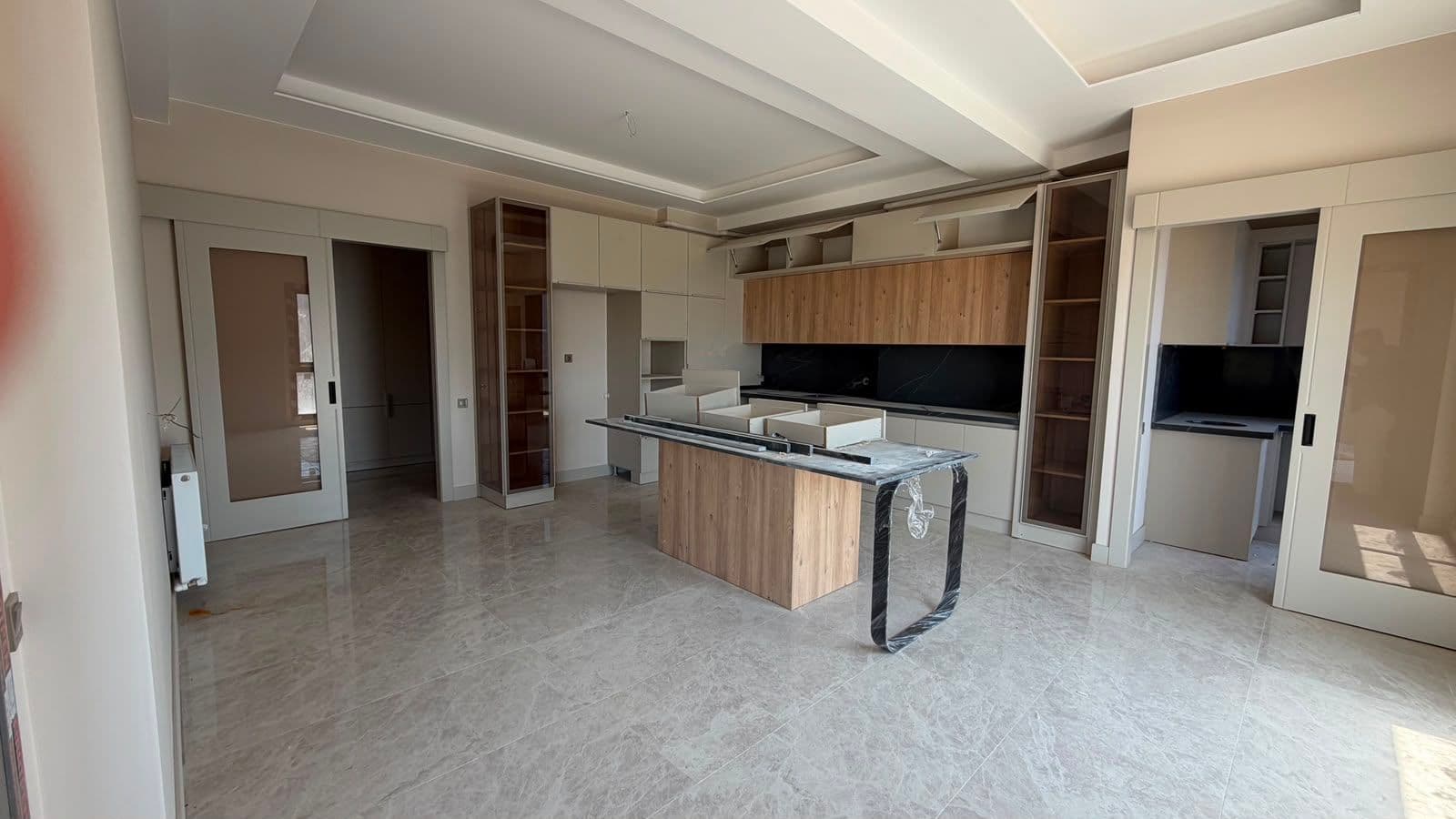 Mersin Mezitli Kuyuluk'ta Ultra Lüks 4+1 Daireler