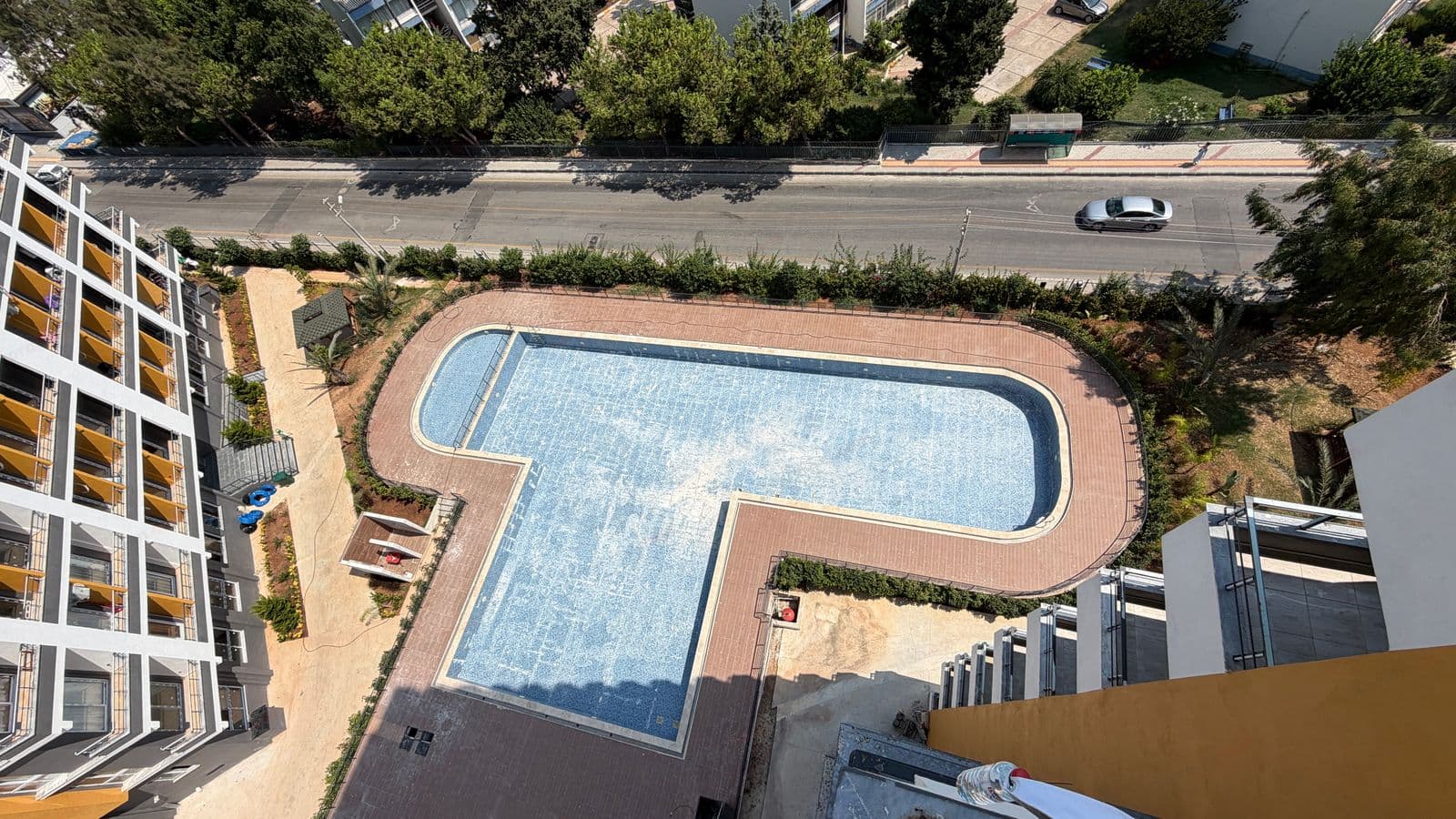 MERSİN TECE’DE DENİZE SADECE 100 METRE – 2+1 SATILIK HAVUZLU DAİRE 6
