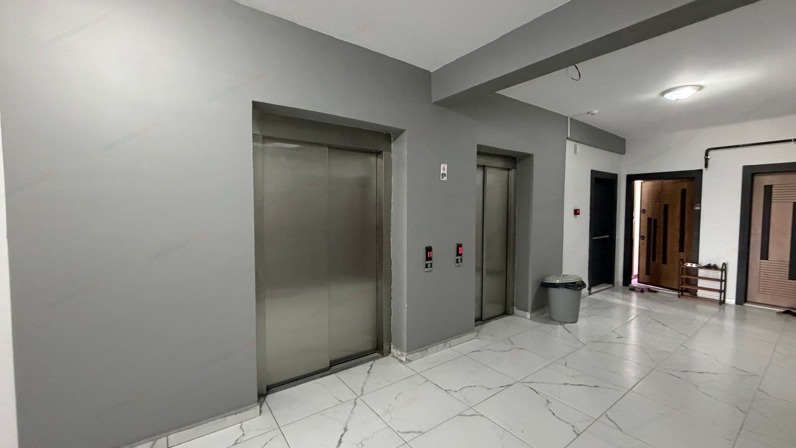 MERSİN, ARPAÇBAHŞİŞ MAHALLESİNDE 1+1 SATILIK HAVUZLU DAİRE 19