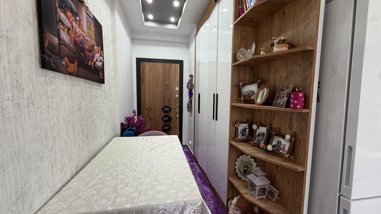 MERSİN, ARPAÇBAHŞİŞ MAHALLESİNDE 1+1 SATILIK HAVUZLU DAİRE 22