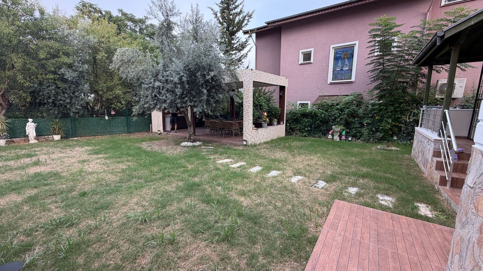 Mersin Buluklu'da Yüksek Potansiyelli 5+1 Triplex Villa 27
