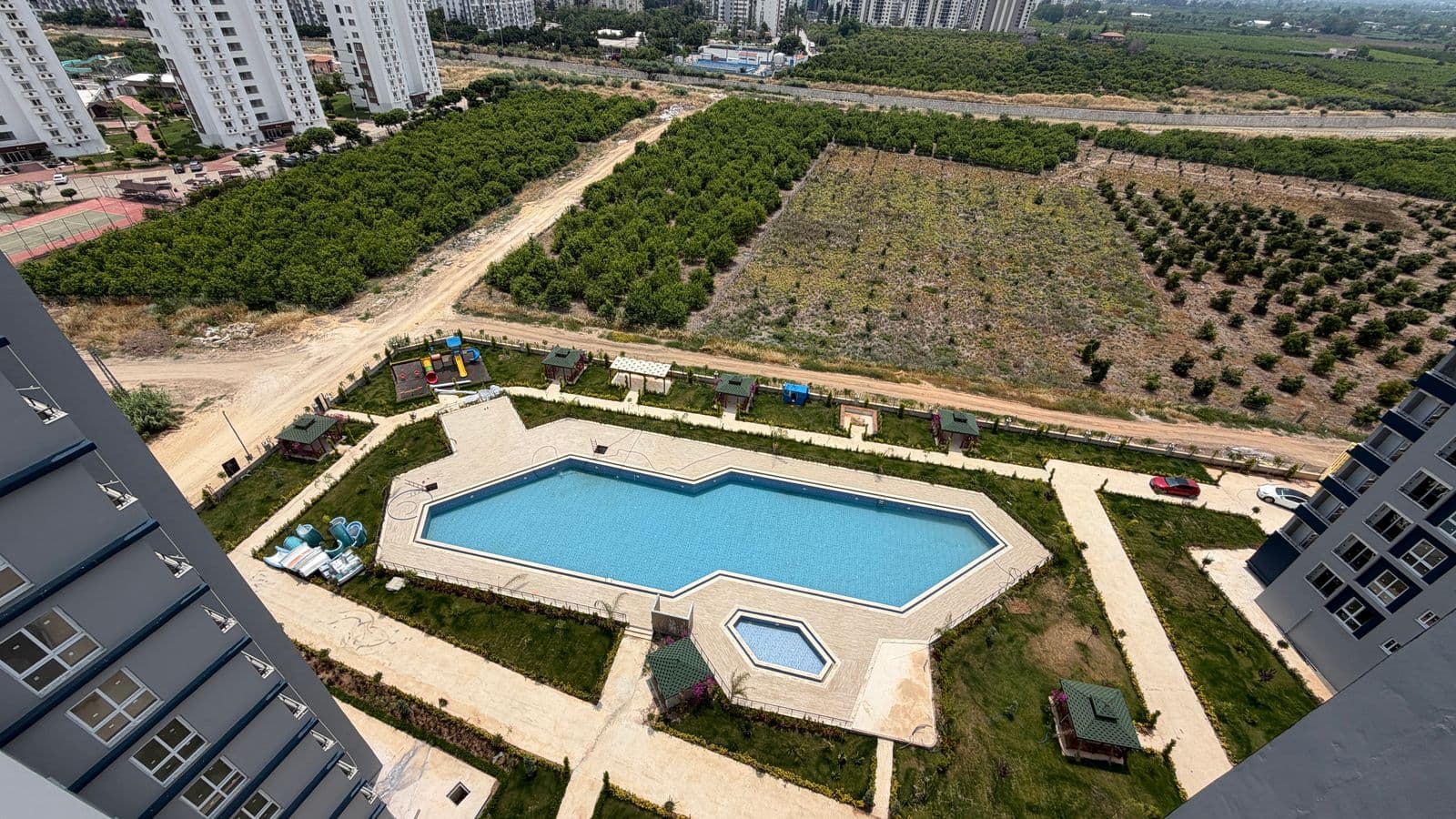 Mersin Çeşmeli'de Taksit İmkanı Bulunan Daire Seçenekleri 10
