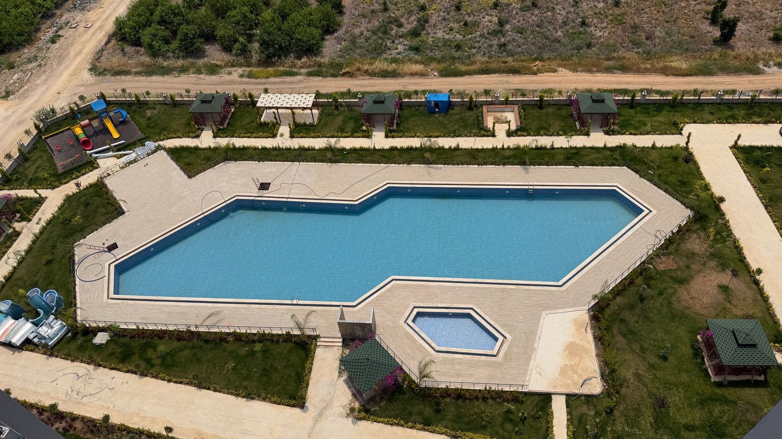 Mersin Çeşmeli'de Taksit İmkanı Bulunan Daire Seçenekleri 9