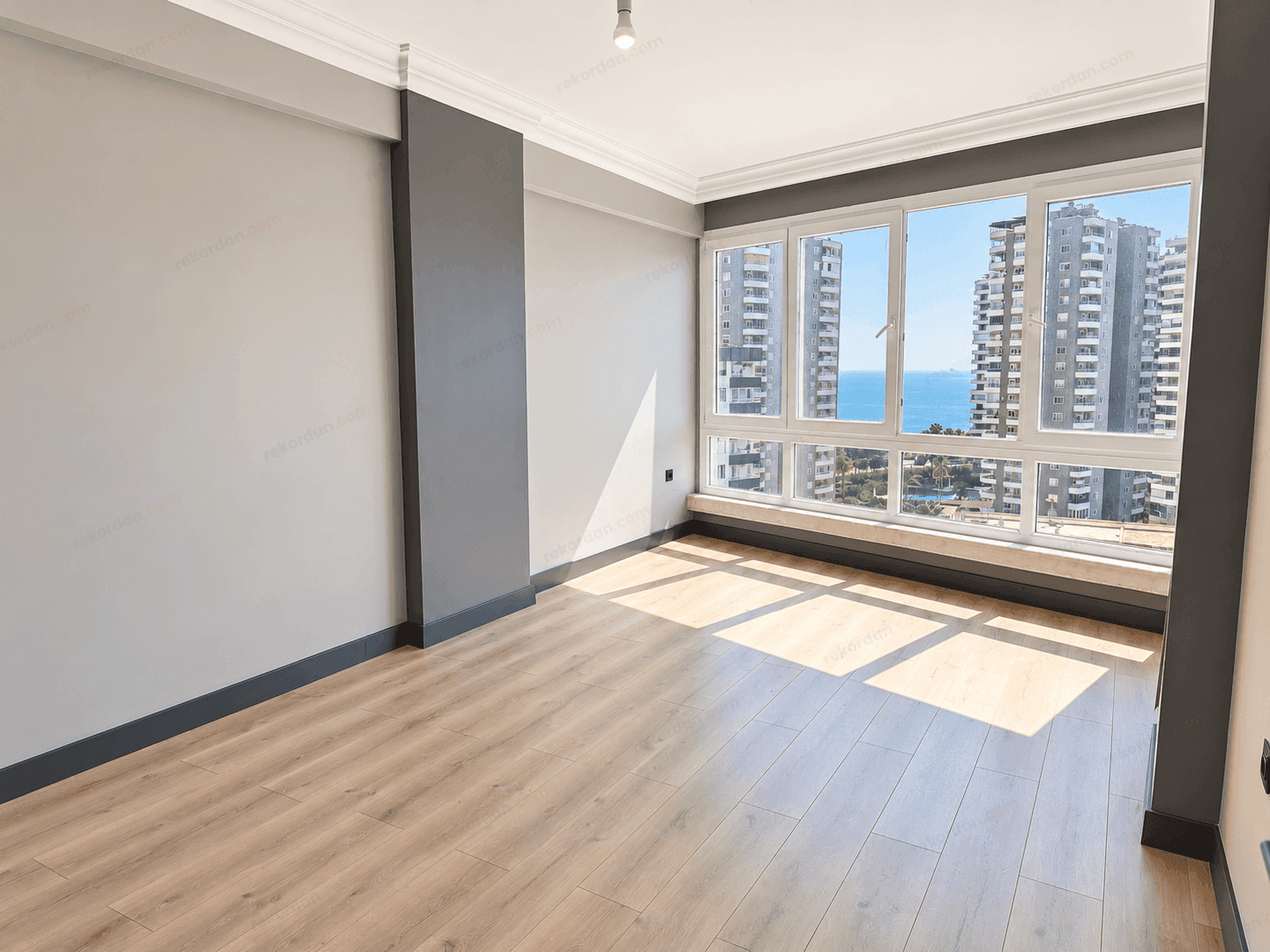 MERSİN-MEZİTLİ YENİMAHALE KİRALIK LUX DAİRE 4