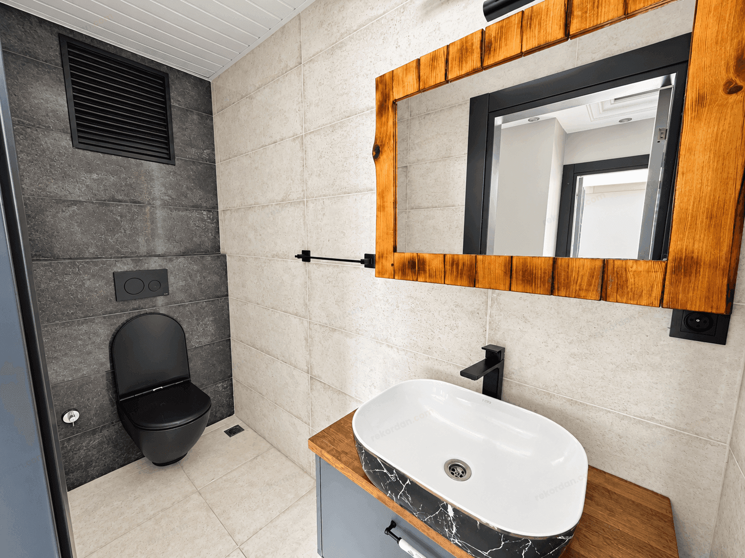 MERSİN-MEZİTLİ YENİMAHALE KİRALIK LUX DAİRE 19
