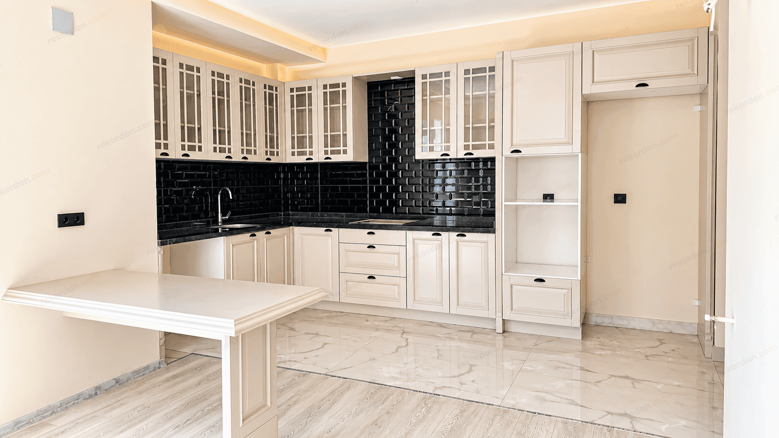 MERSİN, ARPAÇBAHŞİŞ, FULL DENİZ MANZARALI 2+1 1
